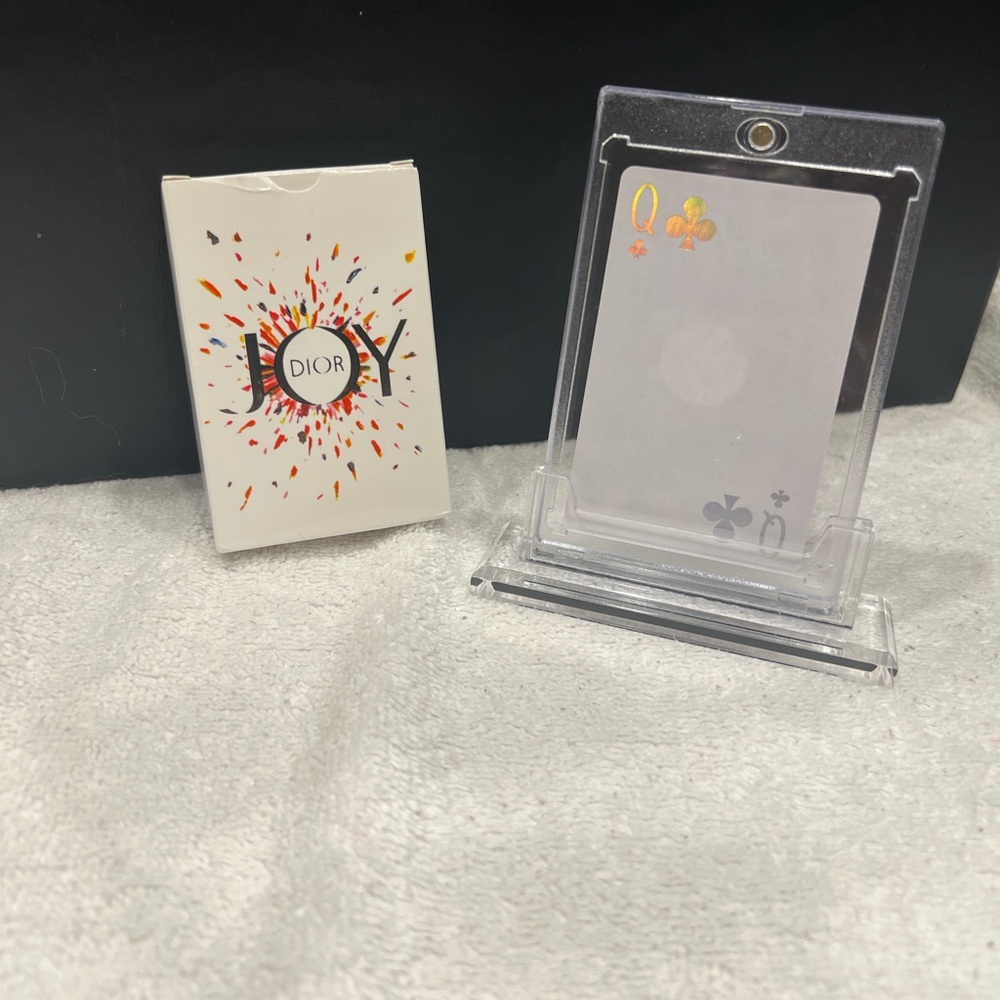Dior Joy Card with White Iridescent Design (MagCard-holder and stand Included)